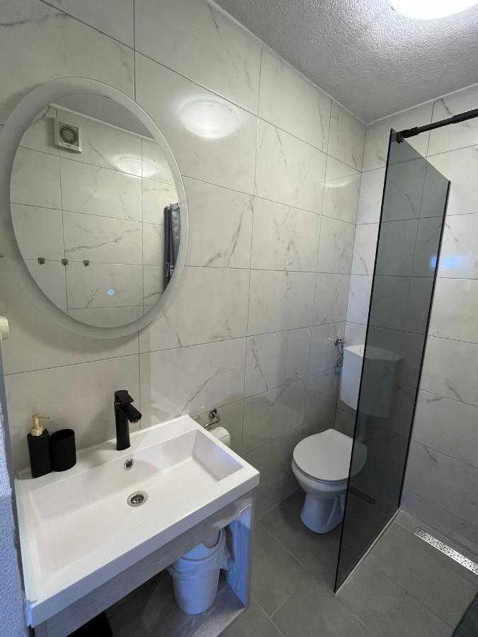 Guesthouse Hodak Selište Drežničko Exterior foto