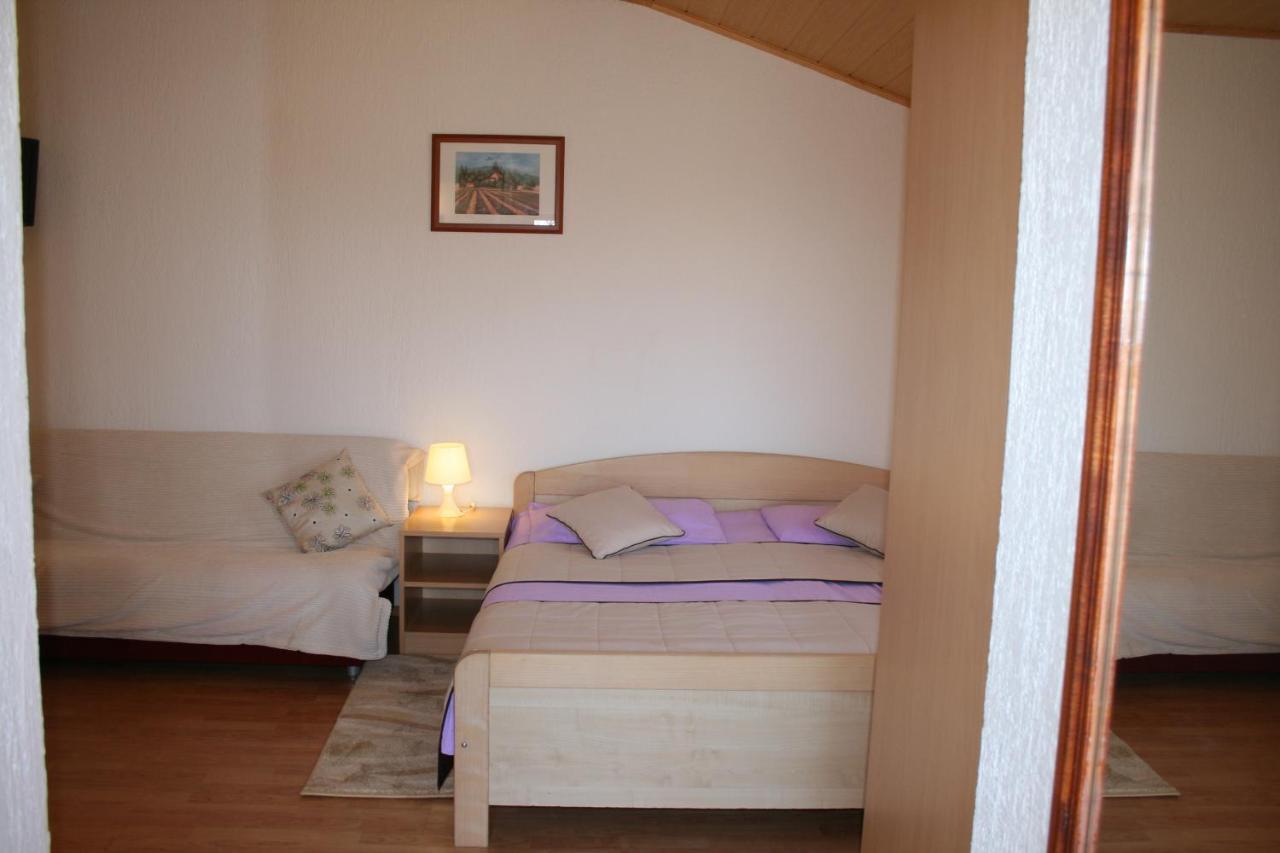 Guesthouse Hodak Selište Drežničko Zimmer foto