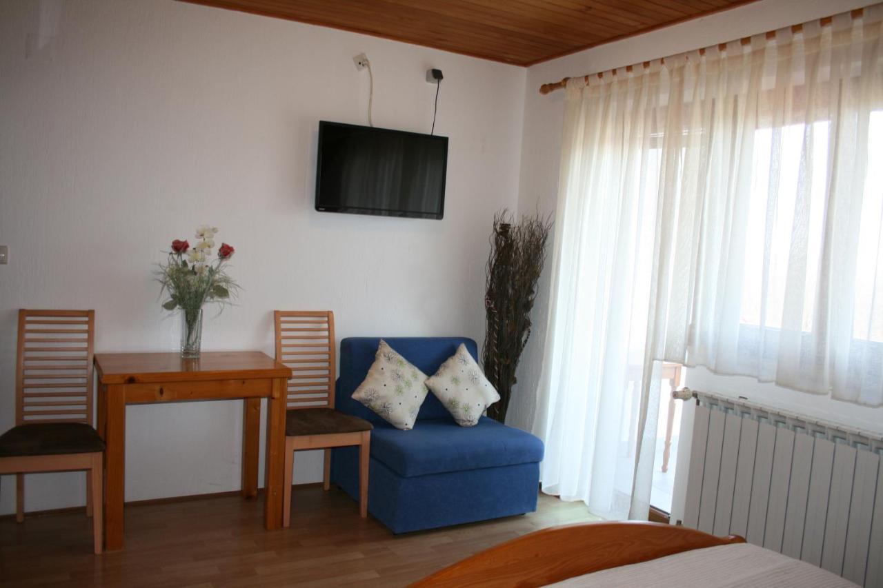 Guesthouse Hodak Selište Drežničko Exterior foto